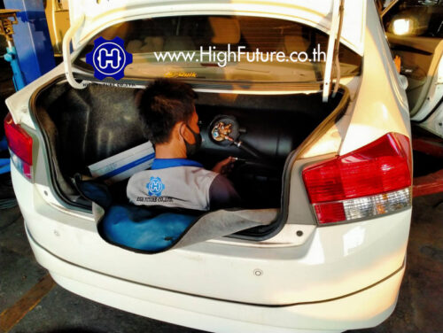 HONDA CITY ติดตั้งอุปกรณ์ LPG 00002 - High Future บริษัท ไฮฟิวเจอร์ จำกัด ศูนย์ติดตั้งแก๊สรถยนต์มาตรฐาน ซ่อมรถยนต์ ช่วงล่าง เบรค คลัทช์