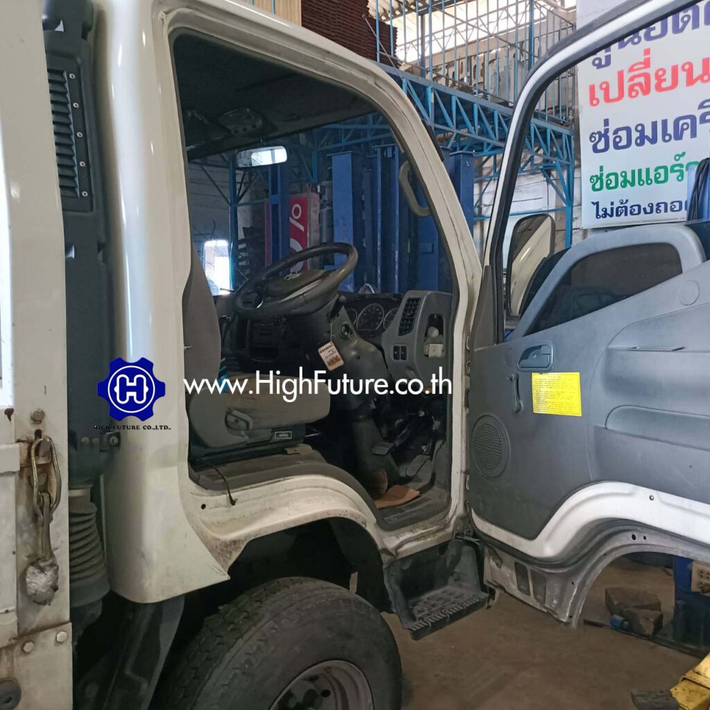 FOTON เปลี่ยนถ่ายน้ำมันเครื่อง 1 - High Future บริษัท ไฮฟิวเจอร์ จำกัด ศูนย์ติดตั้งแก๊สรถยนต์มาตรฐาน ซ่อมรถยนต์ ช่วงล่าง เบรค คลัทช์