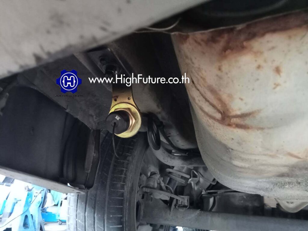 NISSAN SUNNY เปลี่ยนไส้กรองหม้อต้ม 2 - High Future บริษัท ไฮฟิวเจอร์ จำกัด ศูนย์ติดตั้งแก๊สรถยนต์มาตรฐาน ซ่อมรถยนต์ ช่วงล่าง เบรค คลัทช์