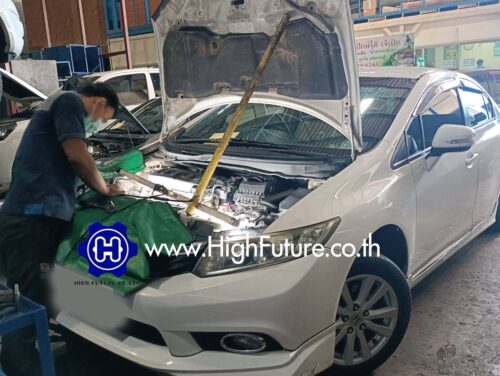 HONDA CIVIC เปลี่ยนลูกรอกตัวตั้งสายพานหน้าเครื่องพร้อมขาโช้ค HONDA CIVIC เปลี่ยนลูกรอกตัวตั้งสายพานหน้าเครื่องพร้อมขาโช้ค 2 - High Future บริษัท ไฮฟิวเจอร์ จำกัด ศูนย์ติดตั้งแก๊สรถยนต์มาตรฐาน ซ่อมรถยนต์ ช่วงล่าง เบรค คลัทช์