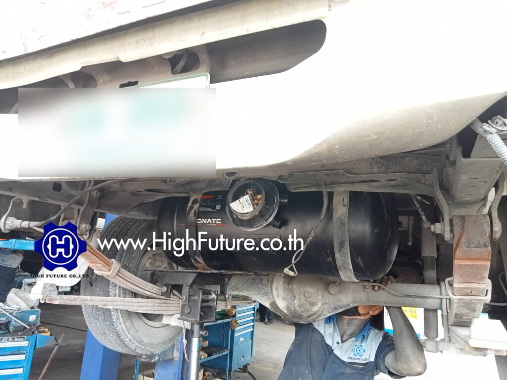 TOYOTA VIGO เปลี่ยนถังแคปซูล 58 2 - High Future บริษัท ไฮฟิวเจอร์ จำกัด ศูนย์ติดตั้งแก๊สรถยนต์มาตรฐาน ซ่อมรถยนต์ ช่วงล่าง เบรค คลัทช์