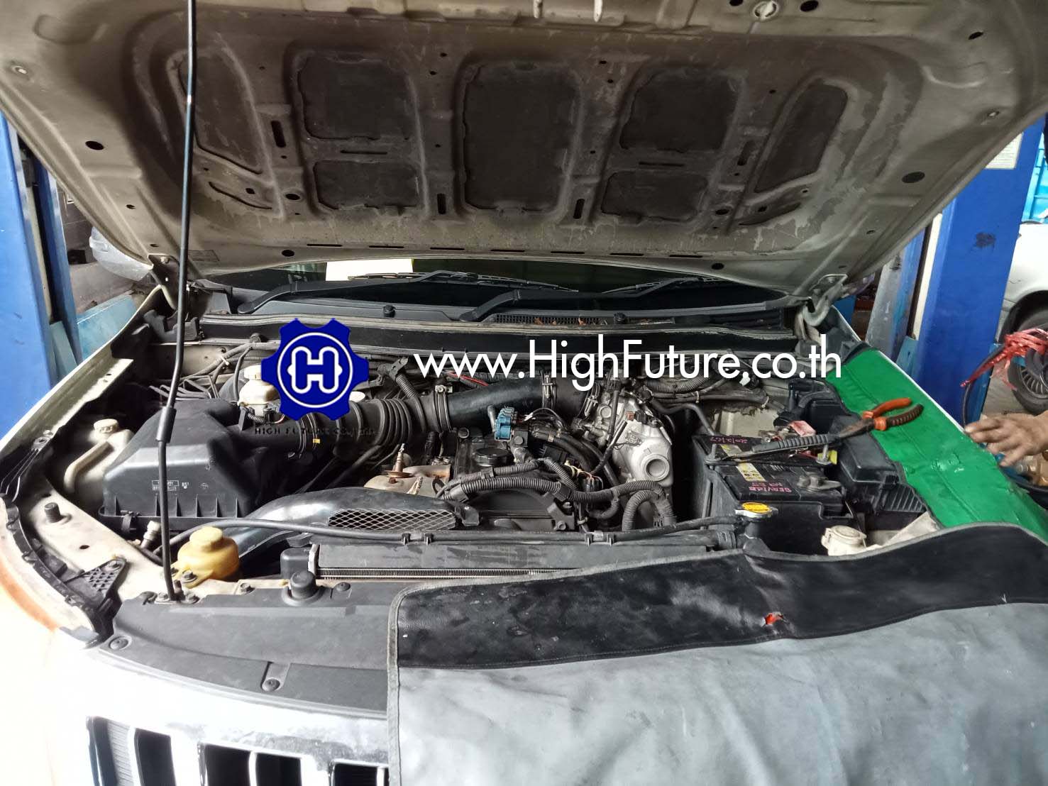 MITSUBISHI TRITON เปลี่ยนหม้อต้ม 2 - High Future บริษัท ไฮฟิวเจอร์ จำกัด ศูนย์ติดตั้งแก๊สรถยนต์มาตรฐาน ซ่อมรถยนต์ ช่วงล่าง เบรค คลัทช์