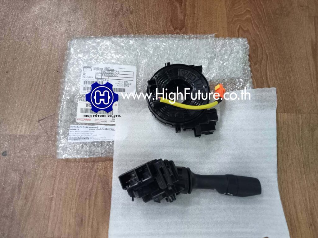 TOYOTA REVO เปลี่ยนสวิทปัดน้ำฝน 2 - High Future บริษัท ไฮฟิวเจอร์ จำกัด ศูนย์ติดตั้งแก๊สรถยนต์มาตรฐาน ซ่อมรถยนต์ ช่วงล่าง เบรค คลัทช์