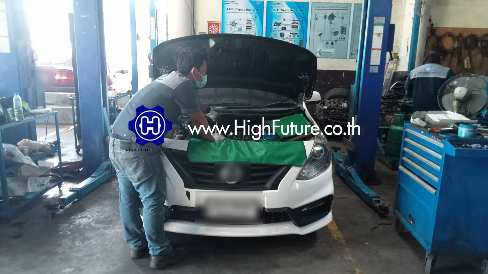 NISSAN ALMERA เปลี่ยนคอยจุดระเบิด 3 - High Future บริษัท ไฮฟิวเจอร์ จำกัด ศูนย์ติดตั้งแก๊สรถยนต์มาตรฐาน ซ่อมรถยนต์ ช่วงล่าง เบรค คลัทช์