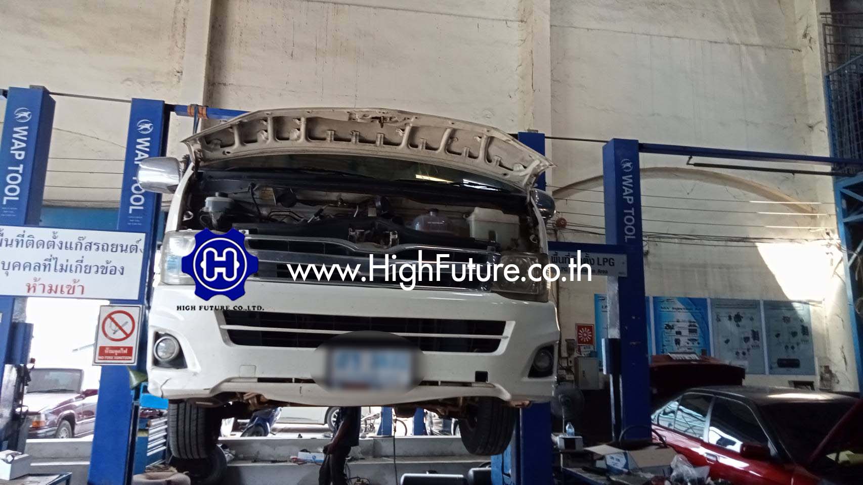 TOYOTA HIACE เปลี่ยนถังแคปซูล 4 - High Future บริษัท ไฮฟิวเจอร์ จำกัด ศูนย์ติดตั้งแก๊สรถยนต์มาตรฐาน ซ่อมรถยนต์ ช่วงล่าง เบรค คลัทช์