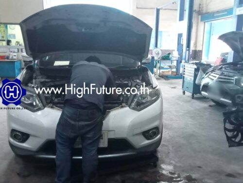 NISSANX TRAIL เปลี่ยนหม้อน้ำใหม่ 3 - High Future บริษัท ไฮฟิวเจอร์ จำกัด ศูนย์ติดตั้งแก๊สรถยนต์มาตรฐาน ซ่อมรถยนต์ ช่วงล่าง เบรค คลัทช์