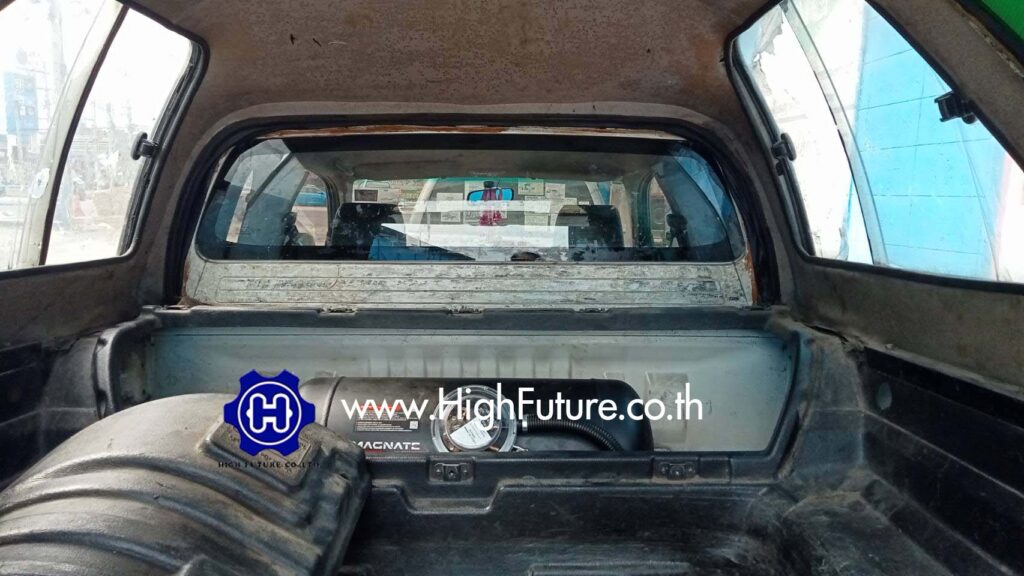 TOYOTA VIGO ติดตั้งแก๊สรถยนต์ ENERGY REFORM 2 - High Future บริษัท ไฮฟิวเจอร์ จำกัด ศูนย์ติดตั้งแก๊สรถยนต์มาตรฐาน ซ่อมรถยนต์ ช่วงล่าง เบรค คลัทช์