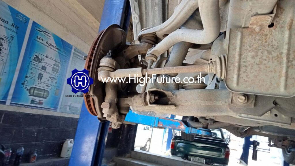 TOYOTA VIGO เปลี่ยนลูกหมากปีกนกบน ซ้าย ขวา 3 - High Future บริษัท ไฮฟิวเจอร์ จำกัด ศูนย์ติดตั้งแก๊สรถยนต์มาตรฐาน ซ่อมรถยนต์ ช่วงล่าง เบรค คลัทช์