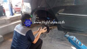 TOYOTA VIOS เปลี่ยนลูกปืนล้อหลัง ขวา 2 - High Future บริษัท ไฮฟิวเจอร์ จำกัด ศูนย์ติดตั้งแก๊สรถยนต์มาตรฐาน ซ่อมรถยนต์ ช่วงล่าง เบรค คลัทช์