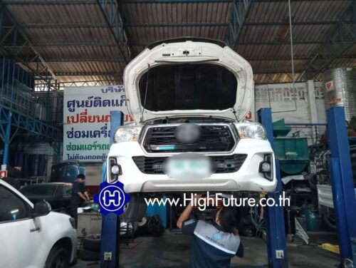 TOYOTA VIGO เปลี่ยนคอยจุดระเบิด 2 - High Future บริษัท ไฮฟิวเจอร์ จำกัด ศูนย์ติดตั้งแก๊สรถยนต์มาตรฐาน ซ่อมรถยนต์ ช่วงล่าง เบรค คลัทช์