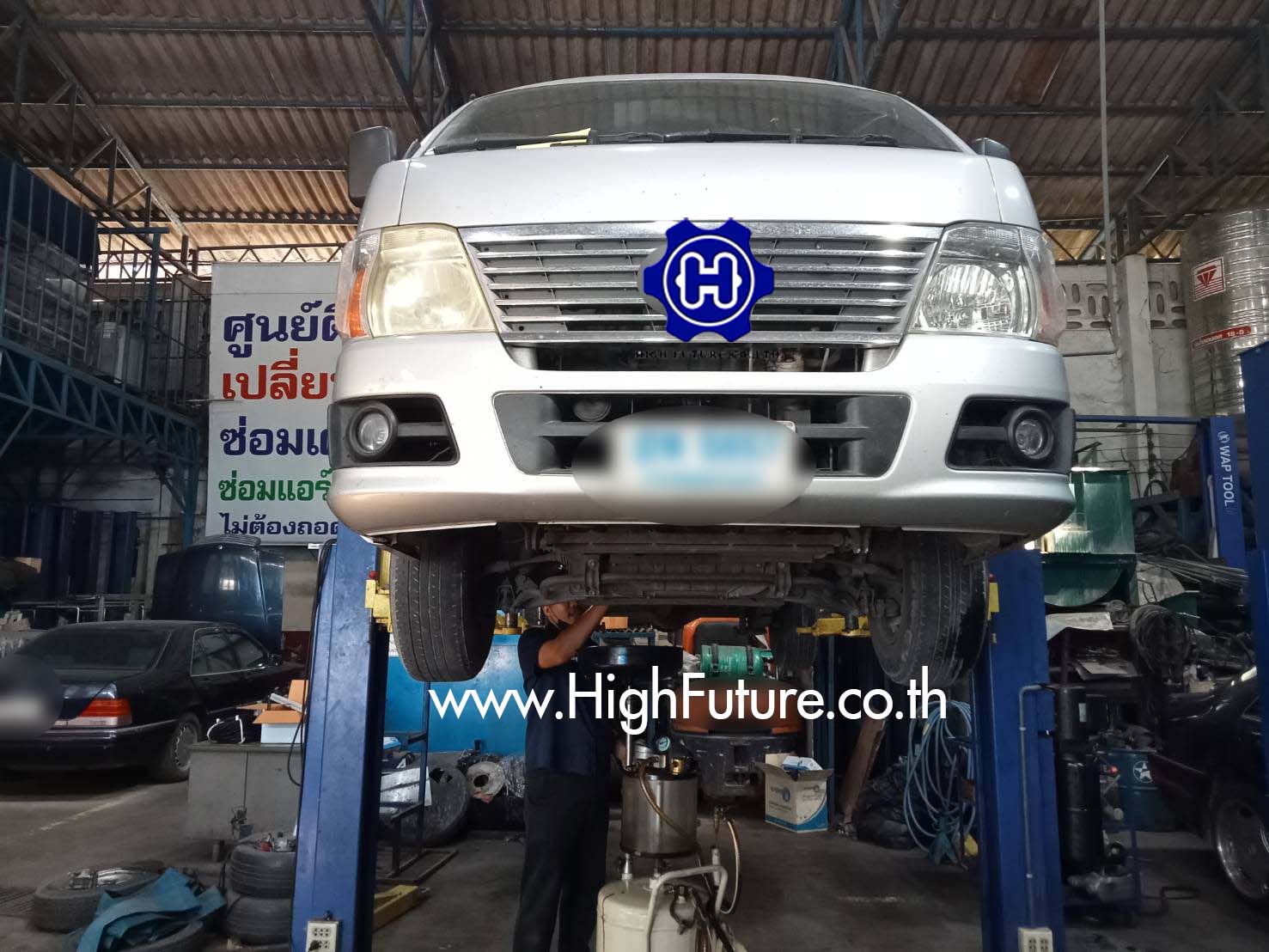 NISSAN URVAN เปลี่ยนหม้อต้ม LPG 5 - High Future บริษัท ไฮฟิวเจอร์ จำกัด ศูนย์ติดตั้งแก๊สรถยนต์มาตรฐาน ซ่อมรถยนต์ ช่วงล่าง เบรค คลัทช์