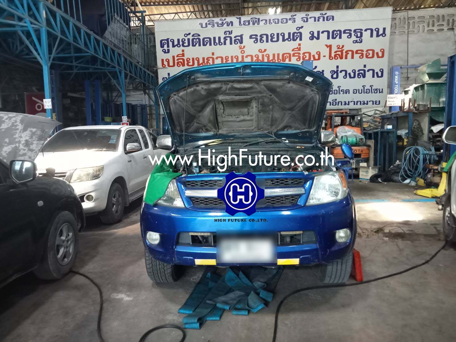 TOYOTA VIGO ซ่อมเครื่องยนต์ 5 - High Future บริษัท ไฮฟิวเจอร์ จำกัด ศูนย์ติดตั้งแก๊สรถยนต์มาตรฐาน ซ่อมรถยนต์ ช่วงล่าง เบรค คลัทช์