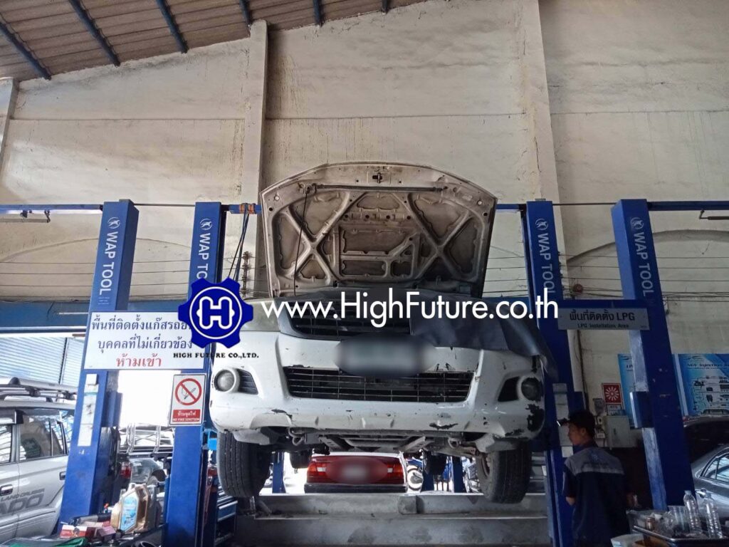 TOYOTA VIGO เปลี่ยนแผ่นครัช 5 - High Future บริษัท ไฮฟิวเจอร์ จำกัด ศูนย์ติดตั้งแก๊สรถยนต์มาตรฐาน ซ่อมรถยนต์ ช่วงล่าง เบรค คลัทช์