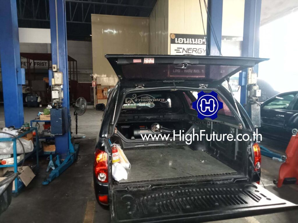 MITSUBISHI TRITON ติดตั้งแก๊สรถยนต์ 2 - High Future บริษัท ไฮฟิวเจอร์ จำกัด ศูนย์ติดตั้งแก๊สรถยนต์มาตรฐาน ซ่อมรถยนต์ ช่วงล่าง เบรค คลัทช์