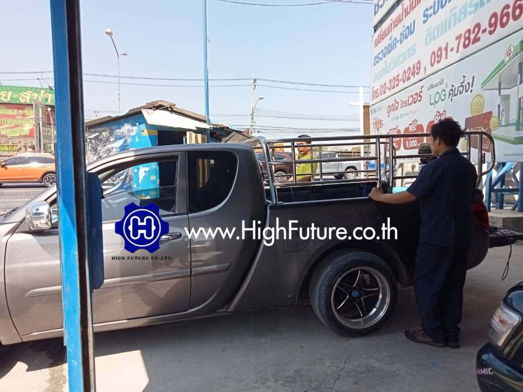 MITSUBISHI TRITON ใส่คอกสแตนเลสแคป 3 ชั้น 1 - High Future บริษัท ไฮฟิวเจอร์ จำกัด ศูนย์ติดตั้งแก๊สรถยนต์มาตรฐาน ซ่อมรถยนต์ ช่วงล่าง เบรค คลัทช์