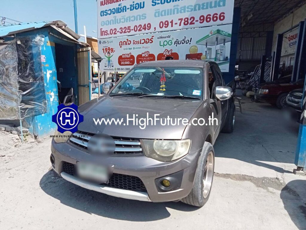 MITSUBISHI TRITON ใส่คอกสแตนเลสแคป 3 ชั้น 2 - High Future บริษัท ไฮฟิวเจอร์ จำกัด ศูนย์ติดตั้งแก๊สรถยนต์มาตรฐาน ซ่อมรถยนต์ ช่วงล่าง เบรค คลัทช์