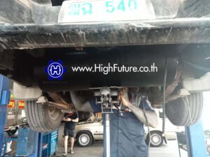 TOYOTA VIGOเปลี่ยนถังแคปซูล 58 ลิตร 1 - High Future บริษัท ไฮฟิวเจอร์ จำกัด ศูนย์ติดตั้งแก๊สรถยนต์มาตรฐาน ซ่อมรถยนต์ ช่วงล่าง เบรค คลัทช์