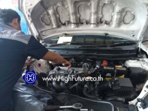 TOYOTA VIOS เปลี่ยนถ่ายน้ำมันเครื่อง 2 - High Future บริษัท ไฮฟิวเจอร์ จำกัด ศูนย์ติดตั้งแก๊สรถยนต์มาตรฐาน ซ่อมรถยนต์ ช่วงล่าง เบรค คลัทช์