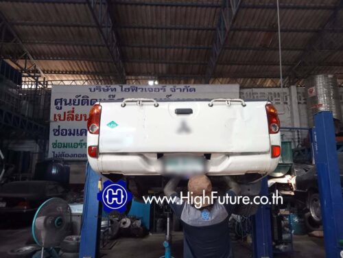 TOYOTA / REVO เปลี่ยนถังแก๊ส LPG TOYOTA REVO เปลี่ยนถังแก๊ส LPG 1 - High Future บริษัท ไฮฟิวเจอร์ จำกัด ศูนย์ติดตั้งแก๊สรถยนต์มาตรฐาน ซ่อมรถยนต์ ช่วงล่าง เบรค คลัทช์