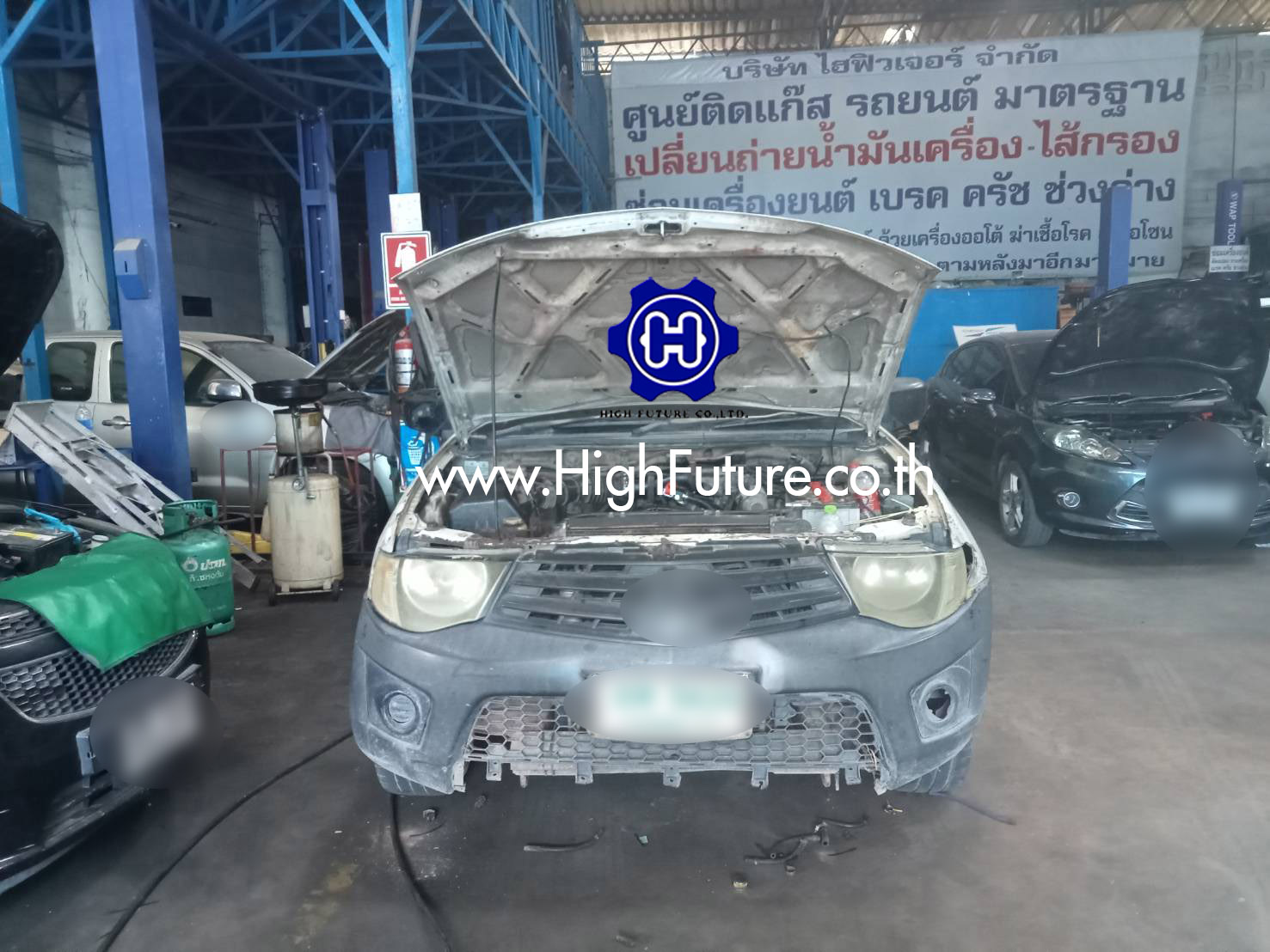 MITSUBISHI TRITON เปลี่ยนคอยจุดระเบิด 3 - High Future บริษัท ไฮฟิวเจอร์ จำกัด ศูนย์ติดตั้งแก๊สรถยนต์มาตรฐาน ซ่อมรถยนต์ ช่วงล่าง เบรค คลัทช์